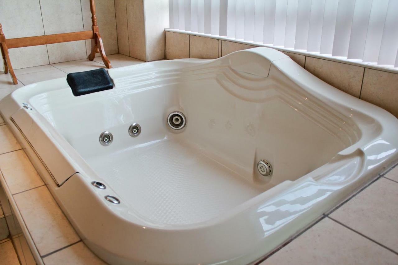 3 Dolphins Apartment โรซาริโต ภายนอก รูปภาพ